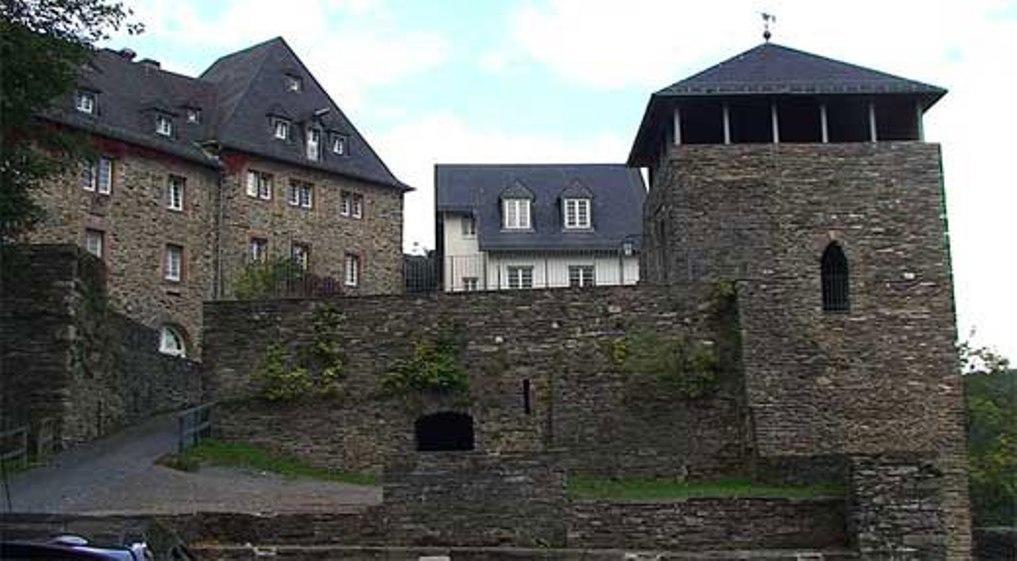 Gaestehaus Luise Bed & Breakfast Monschau Bilik gambar