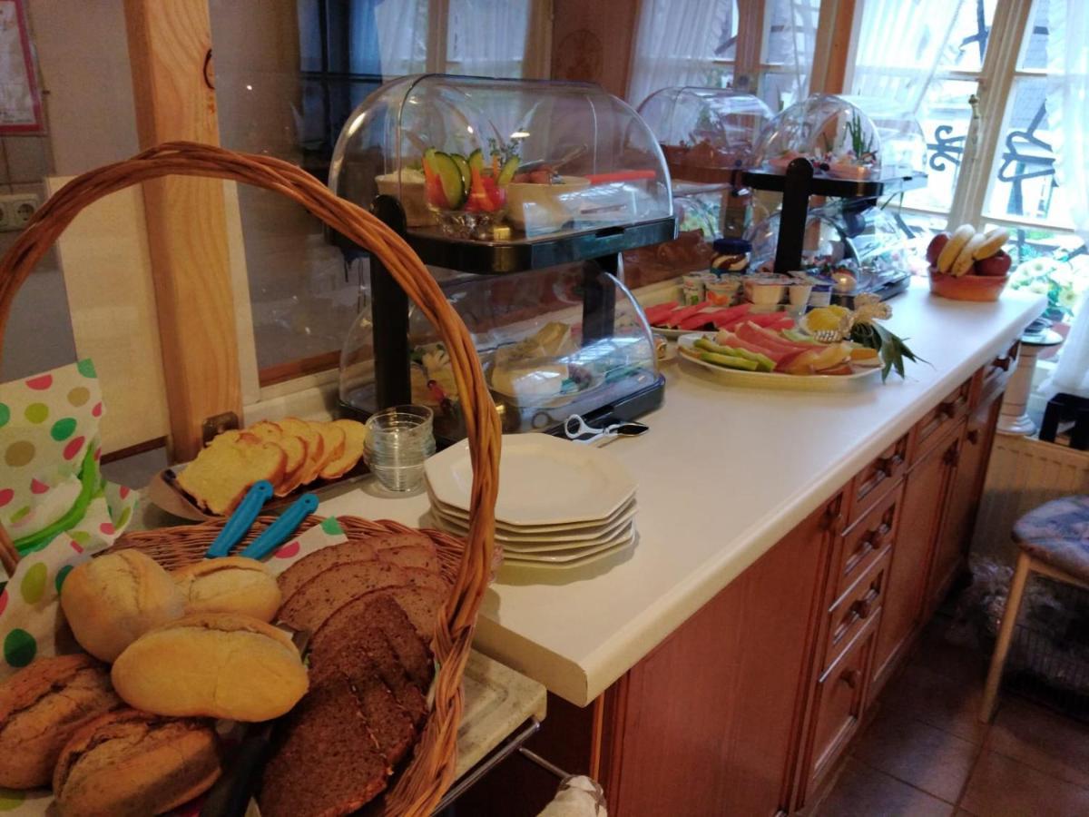 Gaestehaus Luise Bed & Breakfast Monschau Luaran gambar
